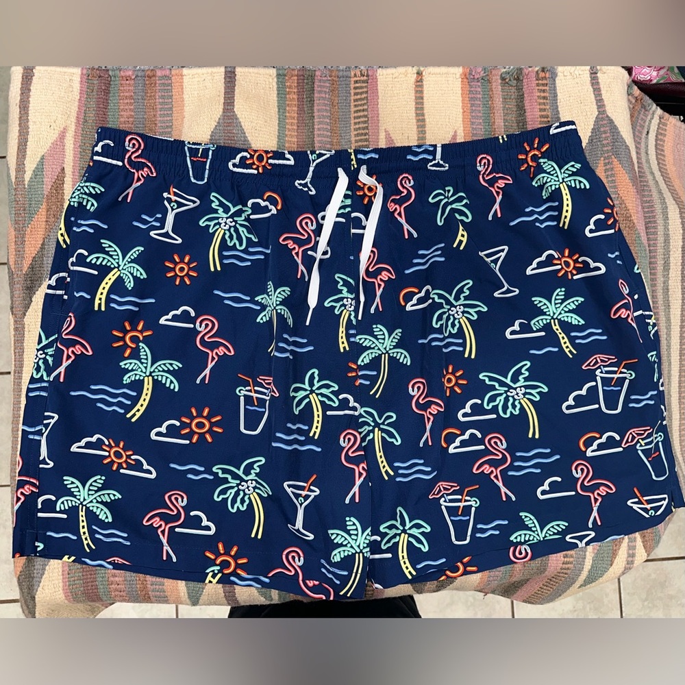 Chubbies Navy Neon Lights Swim Shorts NWOT Men’s XXL